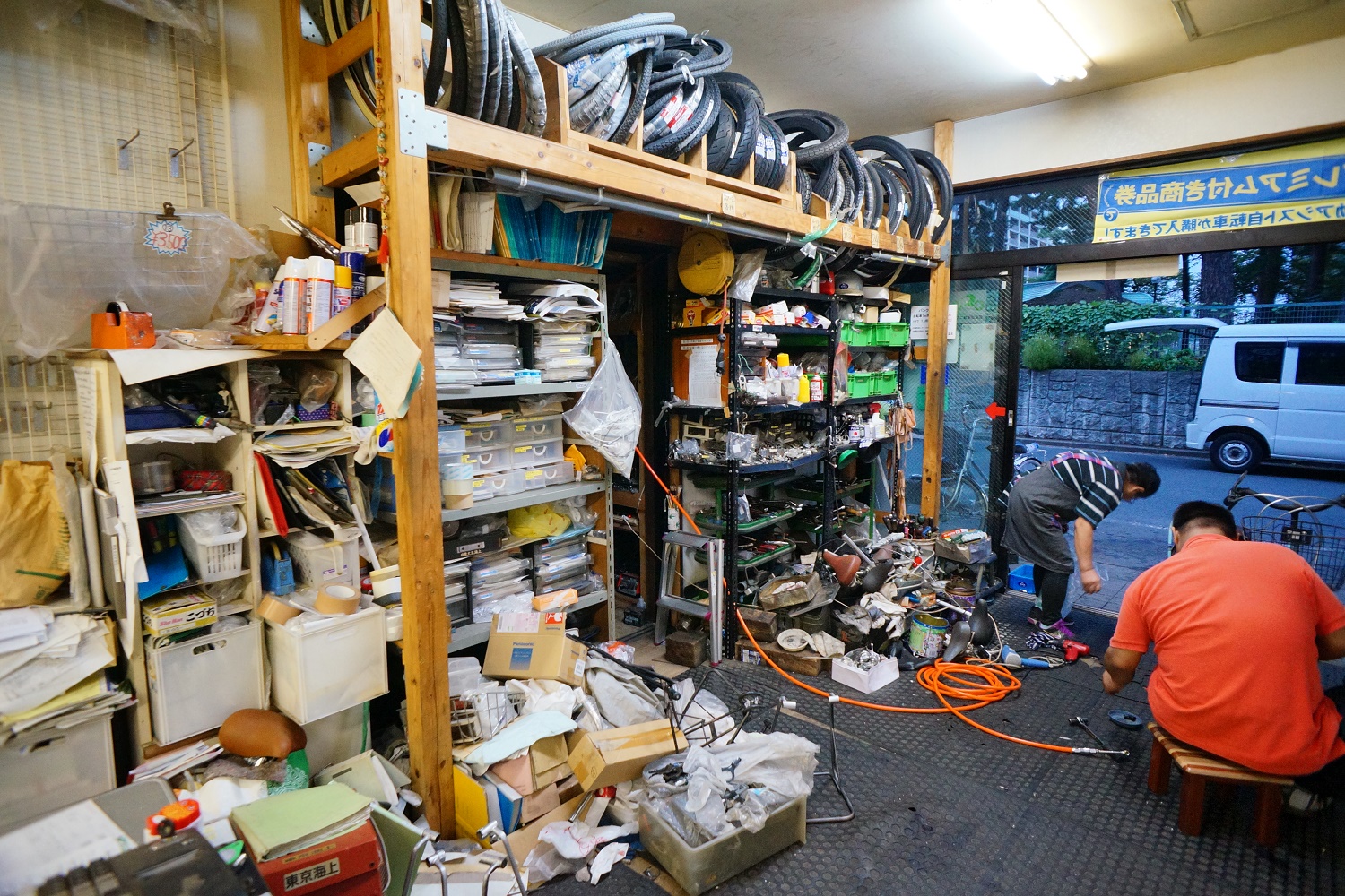 店内3：ハガサイクル