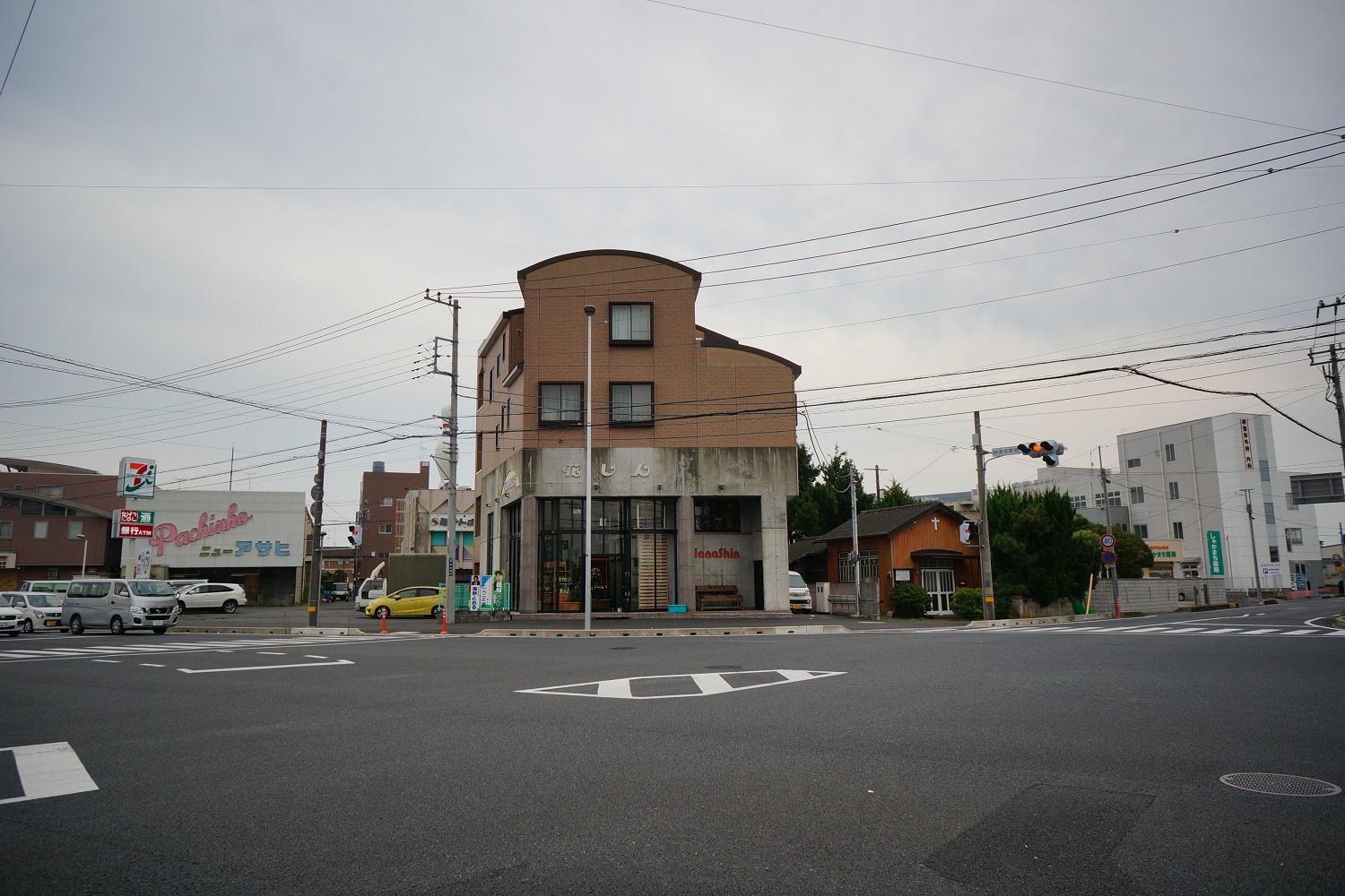 外観2：花の専門店 花しん