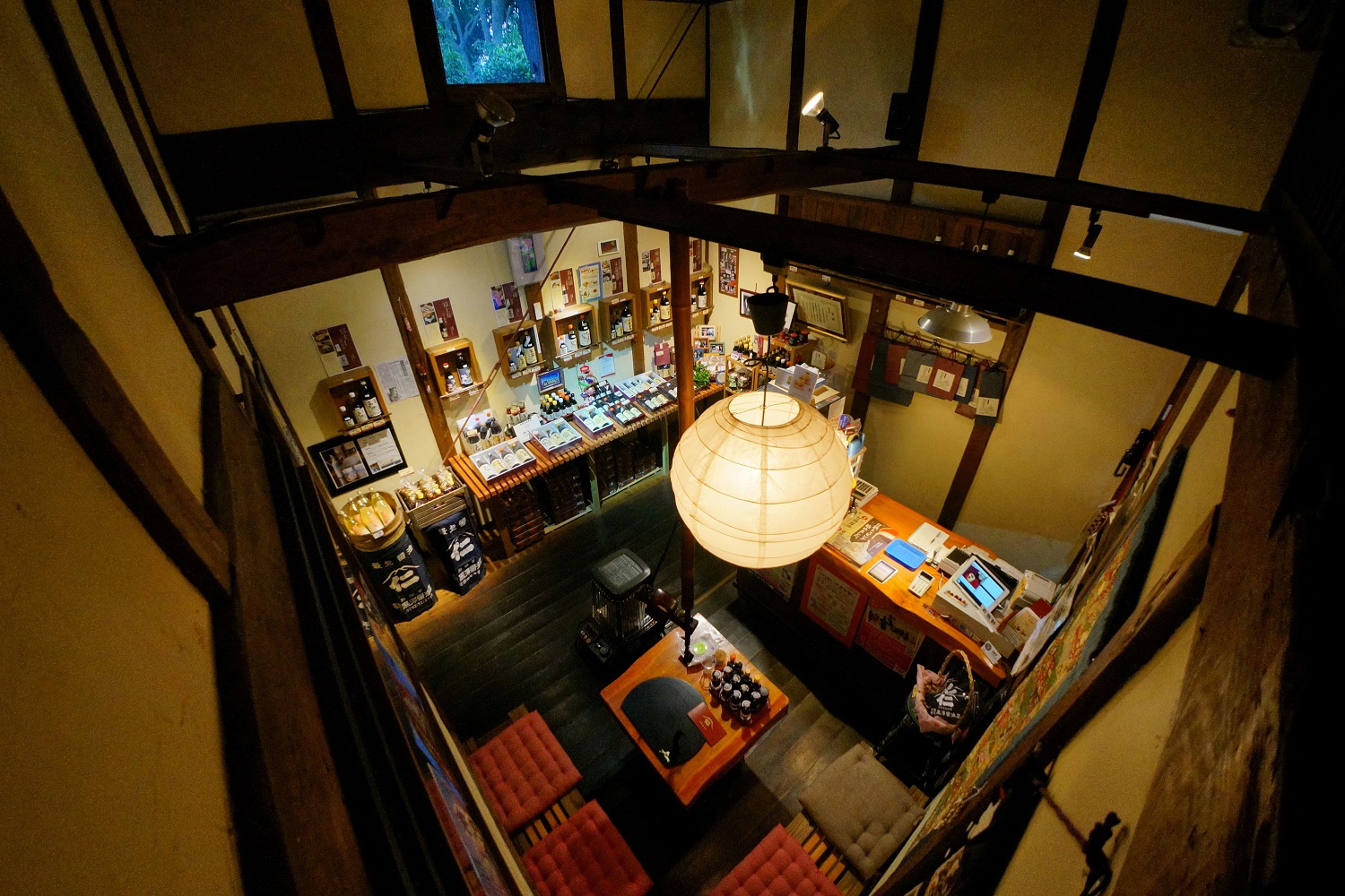 店内5：有限会社黒澤醤油店