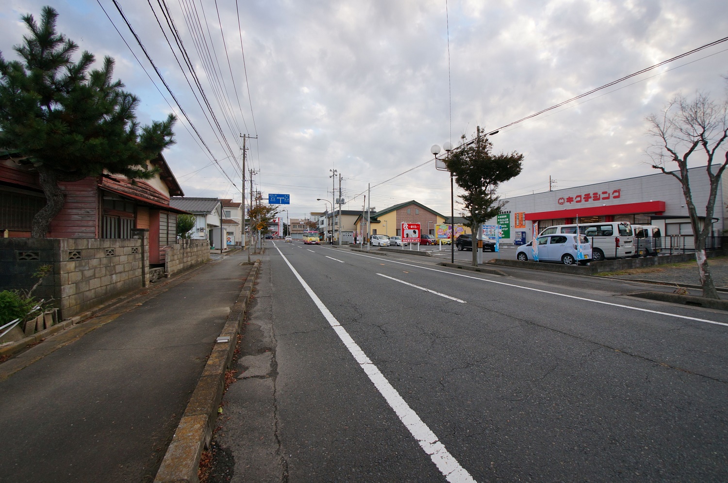 外観2：キクチシング（有限会社菊池寝具店）