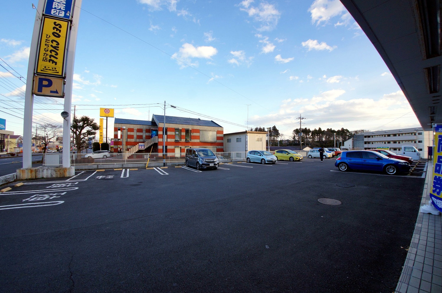 駐車場：セオサイクルひたちなか店