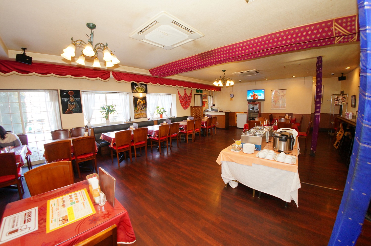 店内5：本場インド料理ブラフマー