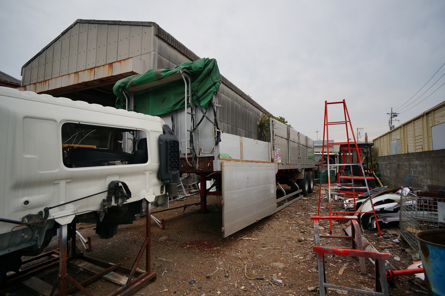 外観3：鴨川自動車工業所