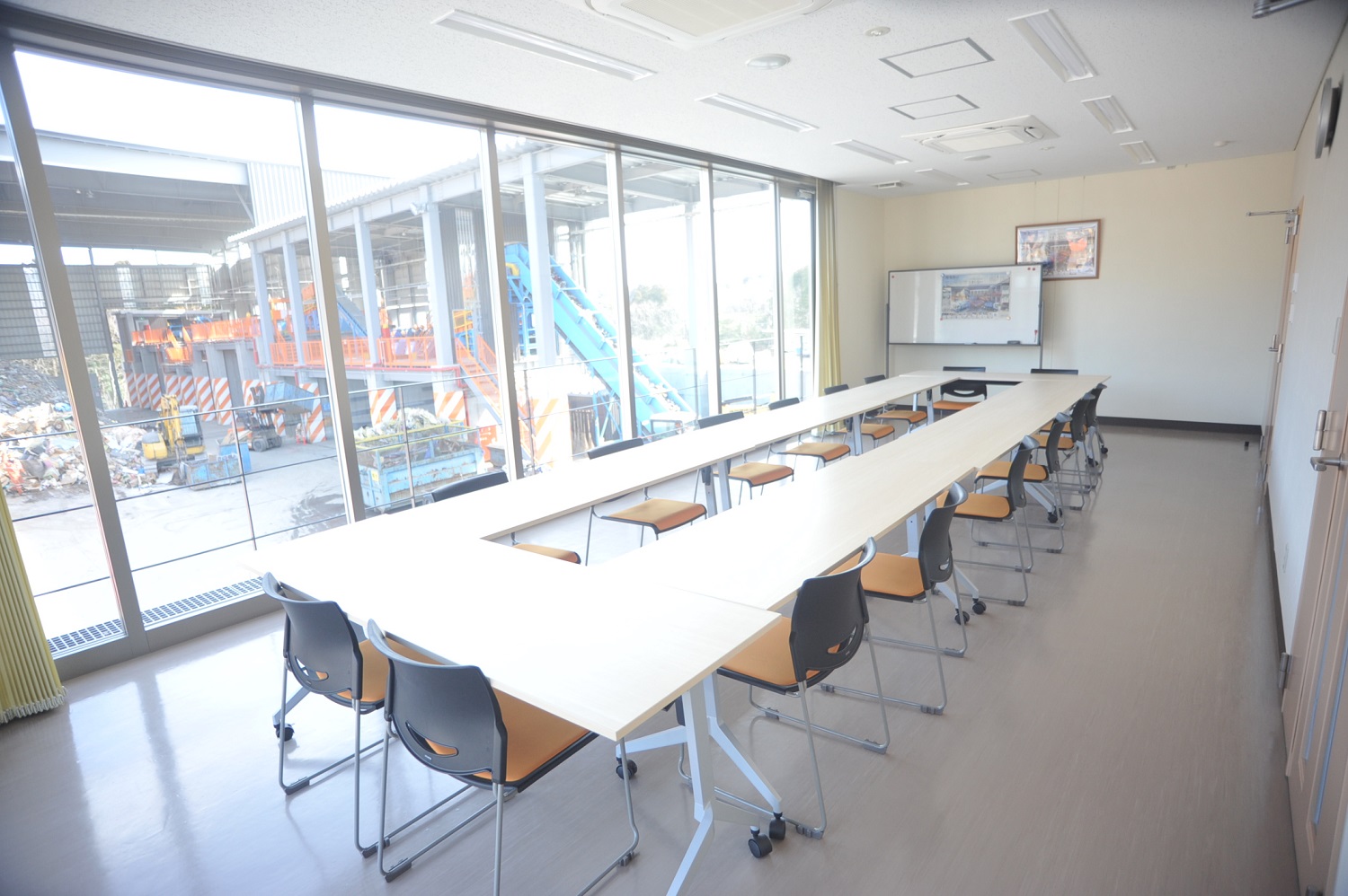 工場会議室：勝田環境株式会社RC事業部
