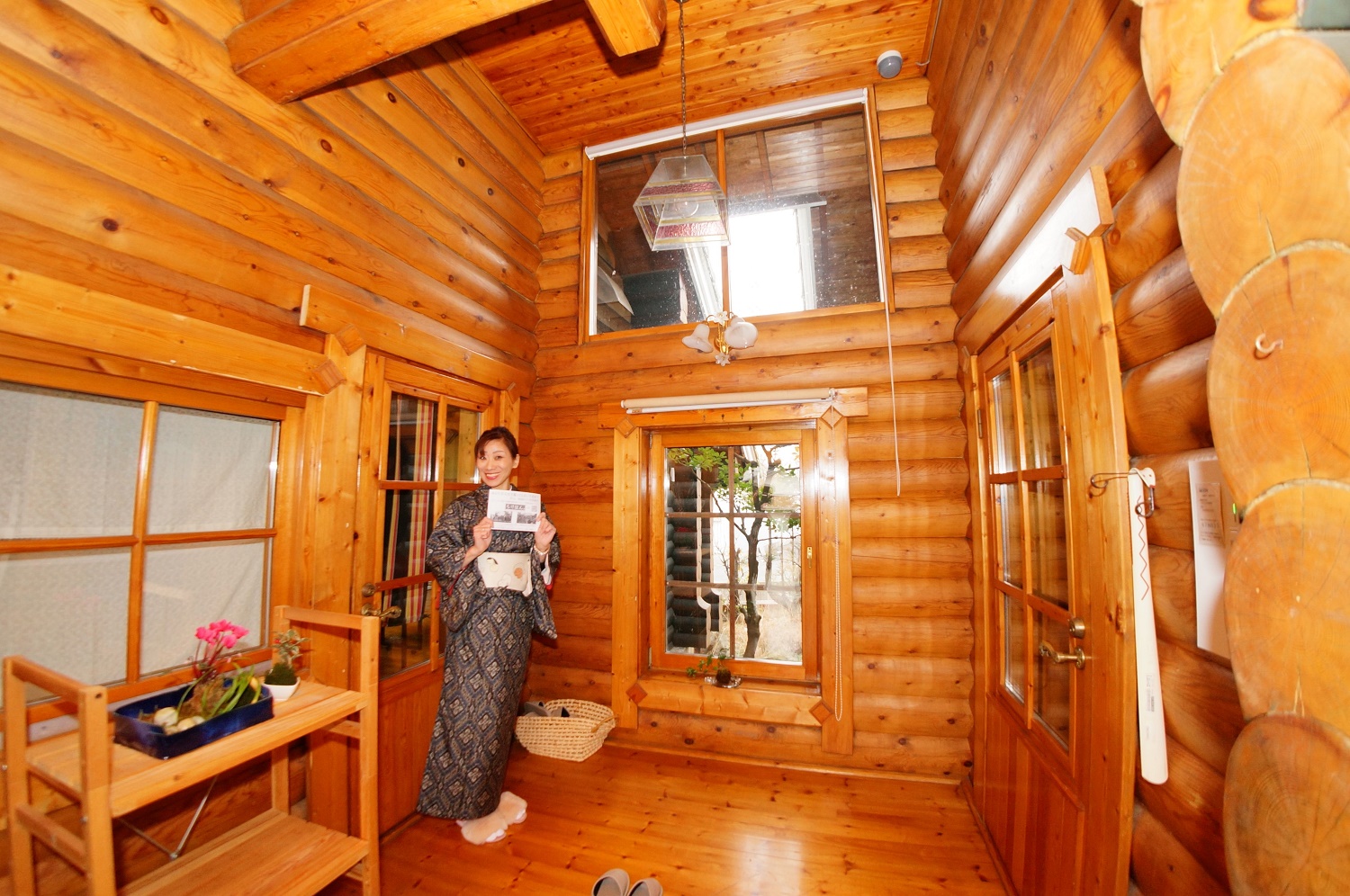 店内1：有限会社マキプランニング