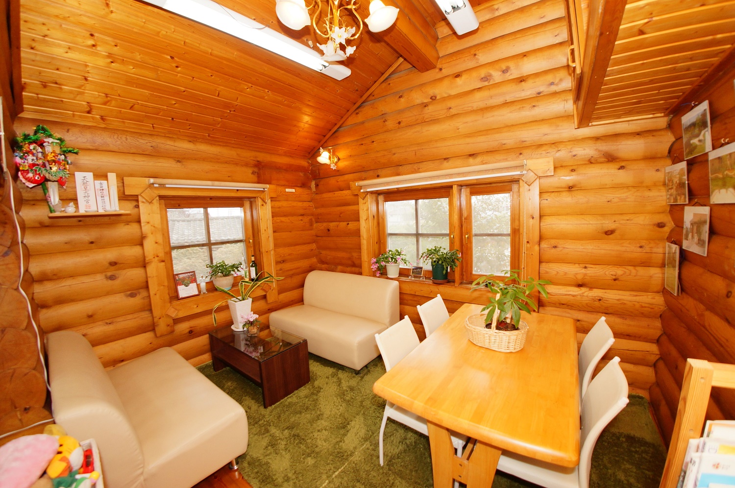 店内4：有限会社マキプランニング